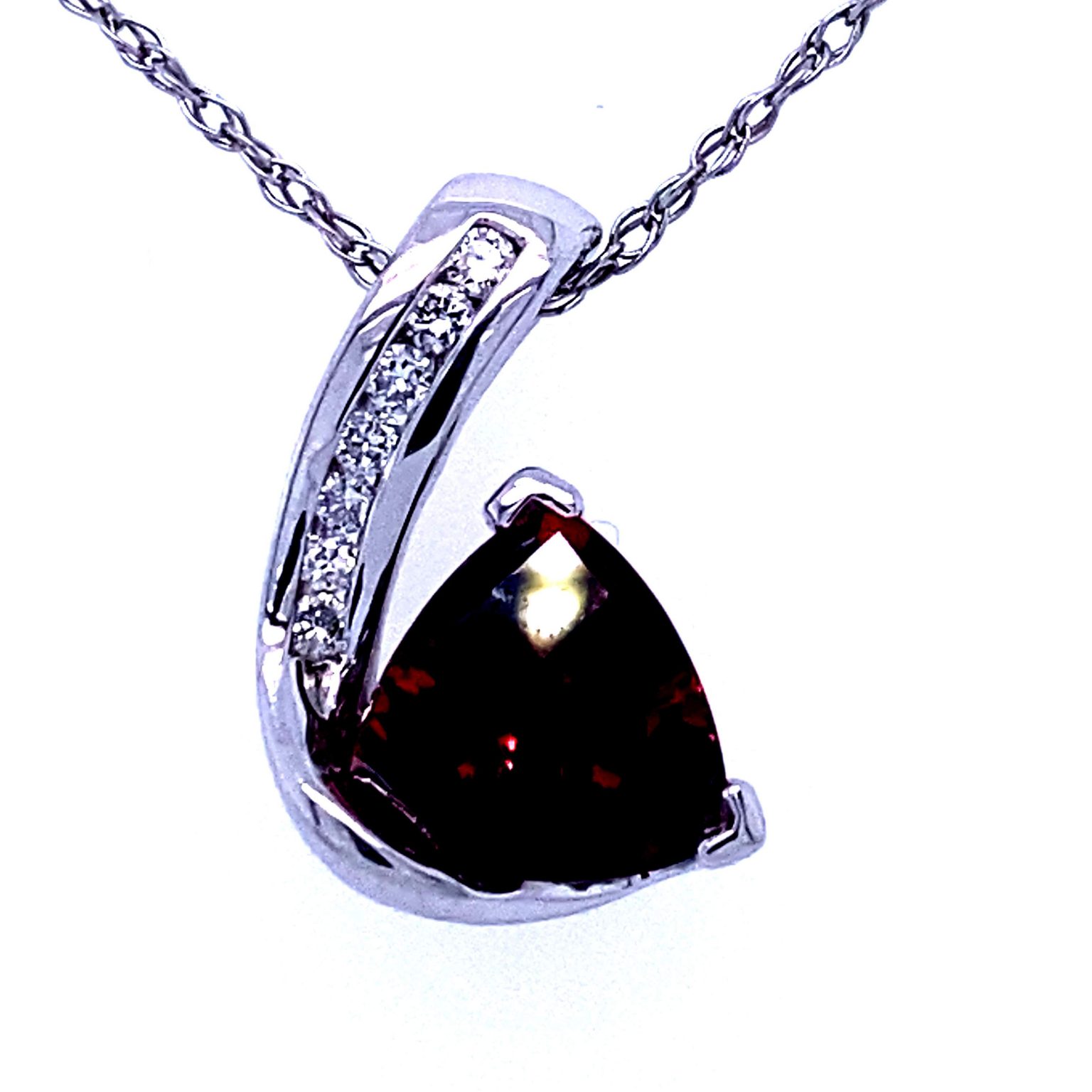 Castiglione Jewelers Gem Jewelers